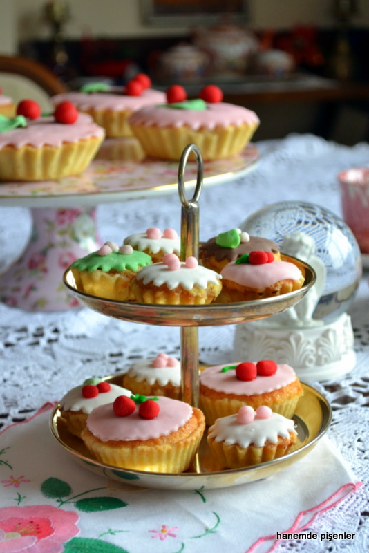 peggy porschen bakewell tart